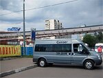 Бесплатный автобус Genser в пункт аренды автомобилей АрендаАвто-азв на ул.Добролюбова